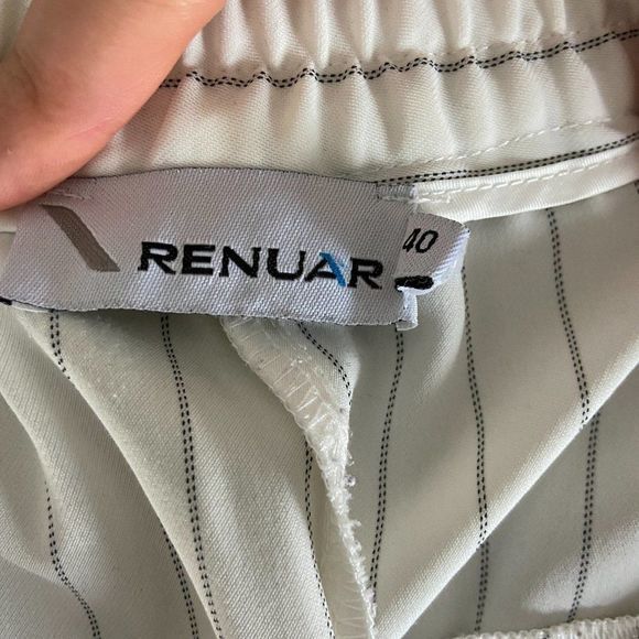 RENUAR White & Black Pinstriped Cropped Pants - Picture 7 of 9